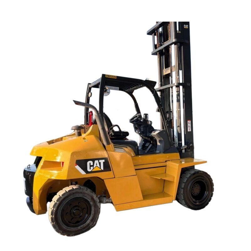 2016 Caterpillar DP70N1 Pneumatic Tyre Forklift