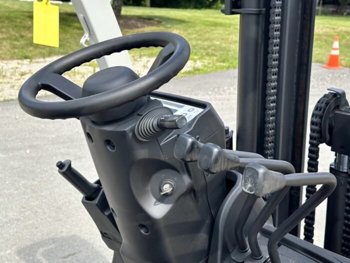 2013 UNICARRIERS Unicarriers CF50 Cushion Tyre Forklift - Image 9