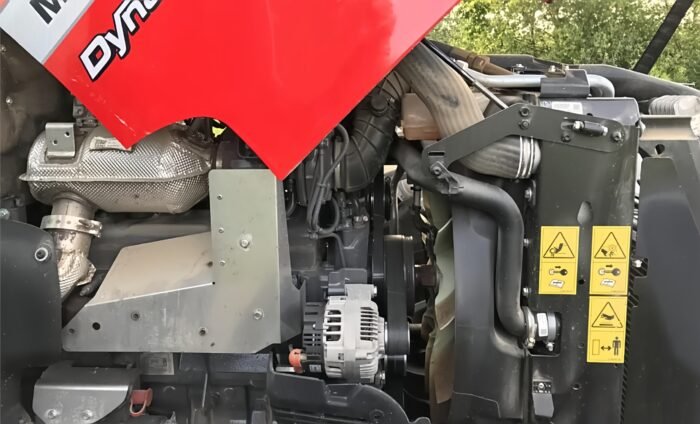2020 Massey Ferguson 6716S Tractor - Image 10