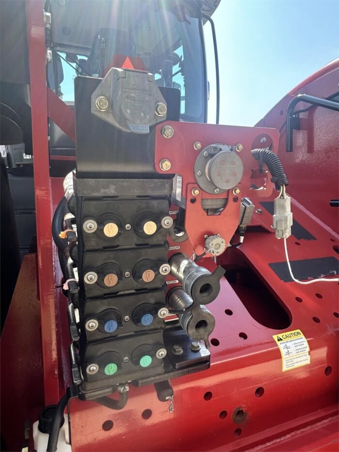 2014 VERSATILE 500 Tractor - Image 10