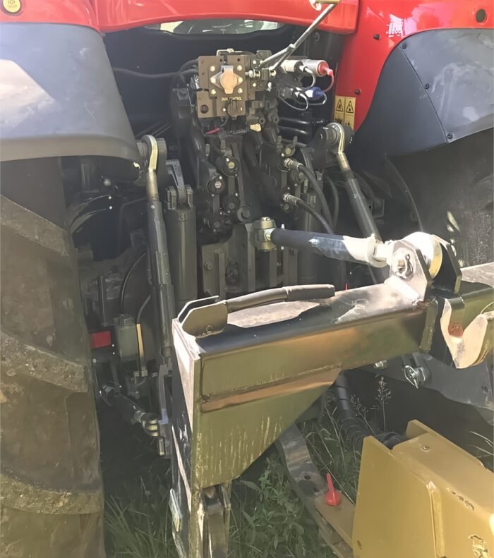 2020 Massey Ferguson 6716S Tractor - Image 11