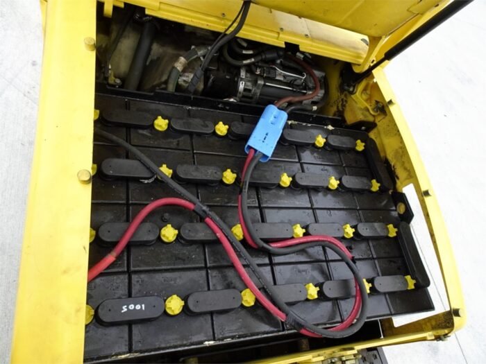 2017 Hyster J40XN Pneumatic Tyre Forklift - Image 12