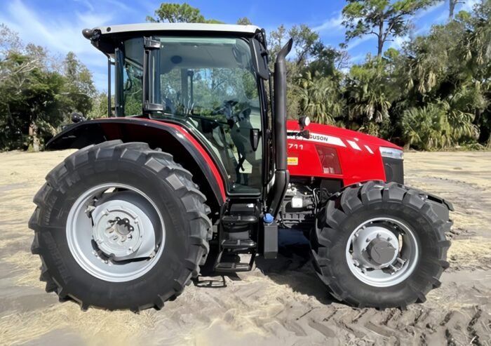 2020 Massey Ferguson  5711D Tractor - Image 2