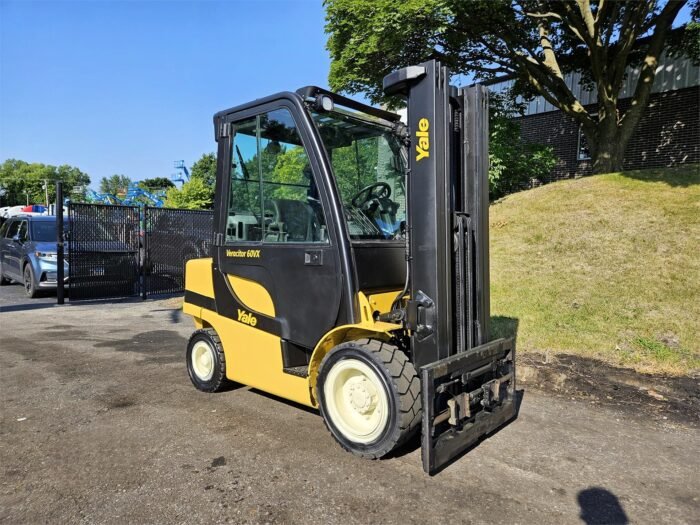 2013 Yale GLP060VX Pneumatic Tyre Forklift - Image 2
