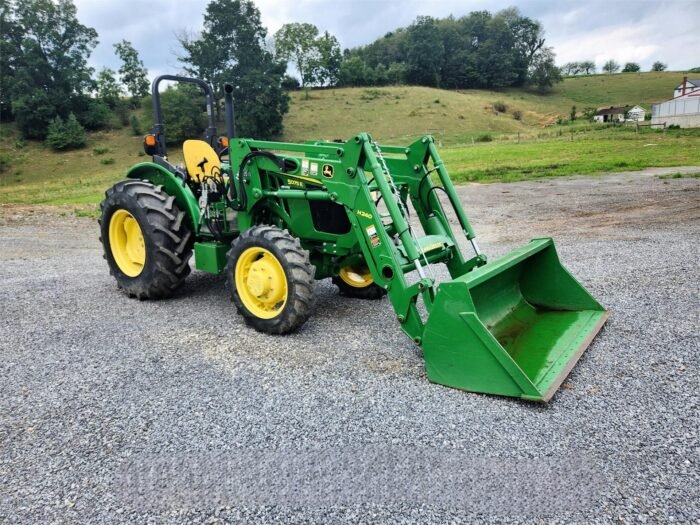 2018 John Deere 5075E Tractor - Image 2