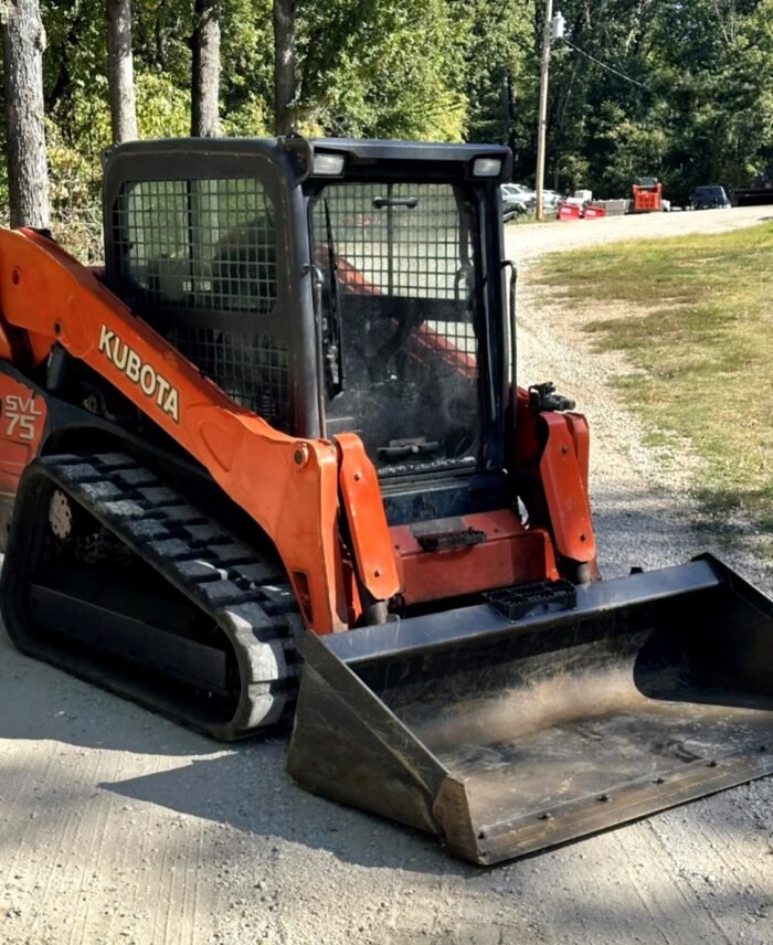 2015 Kubota SVL 75 Compact Track Loader - Image 2