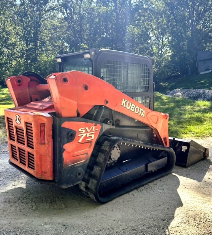 2015 Kubota SVL 75 Compact Track Loader - Image 3