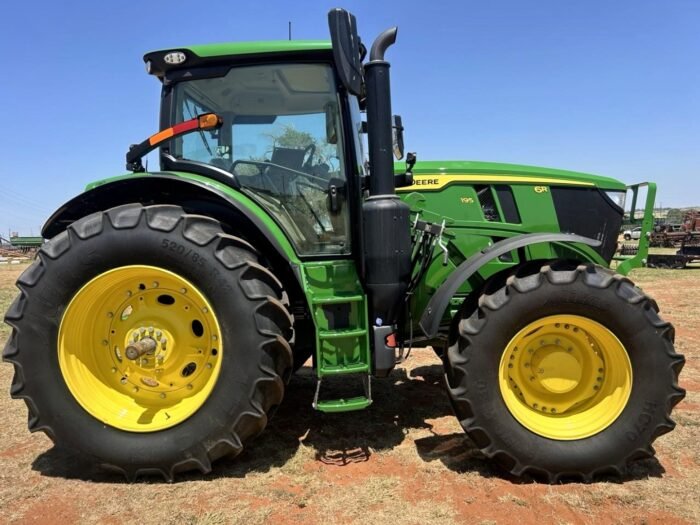 2023 John Deere 6R 195 Tractor - Image 3