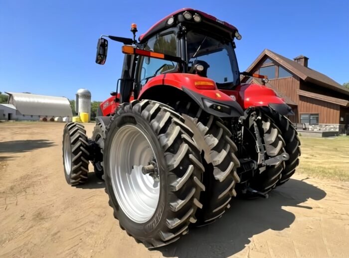 2022 Case IH Magnum 250 Tractor - Image 4