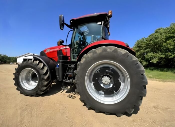 2022 Case IH Puma 185 Tractor - Image 3
