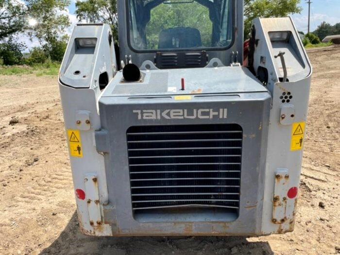 2014 Takeuchi TL8 T Compact Track Loader - Image 4