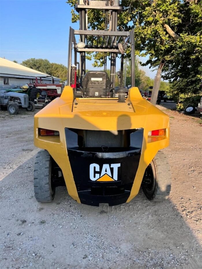 2016 Caterpillar DP70N1 Pneumatic Tyre Forklift - Image 4