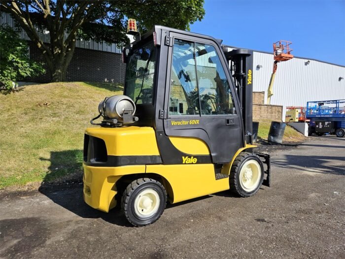 2013 Yale GLP060VX Pneumatic Tyre Forklift - Image 4