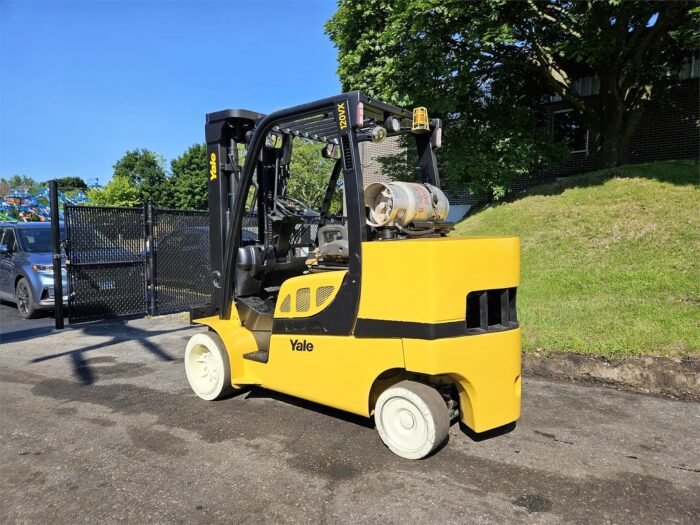 2015 Yale GLC120VX Forklift - Image 5