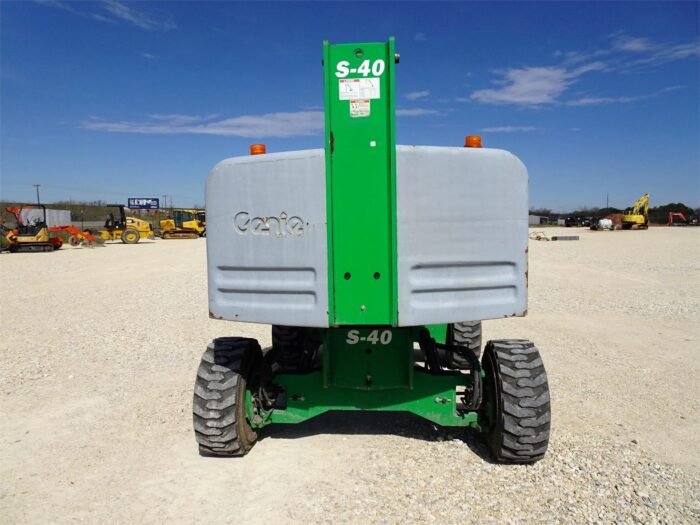 2015 Genie S40 Telescopic Boom Lift - Image 5