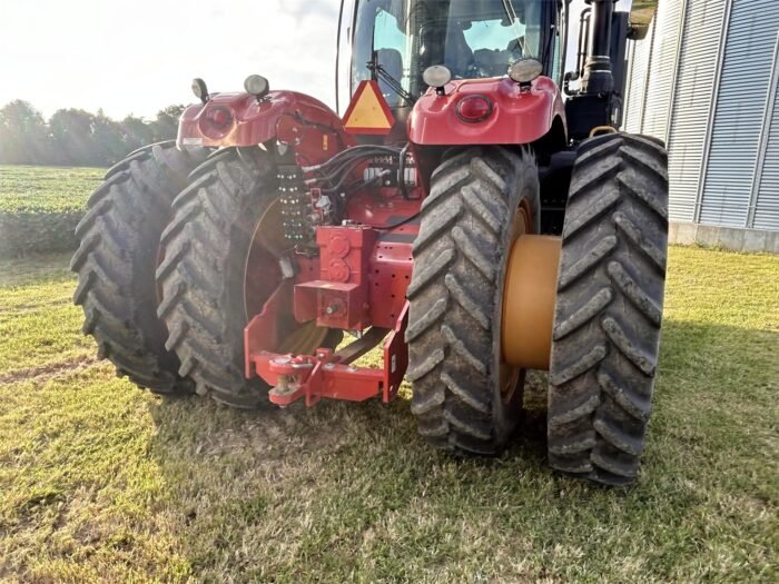 2020 VERSATILE 430 Tractor - Image 5