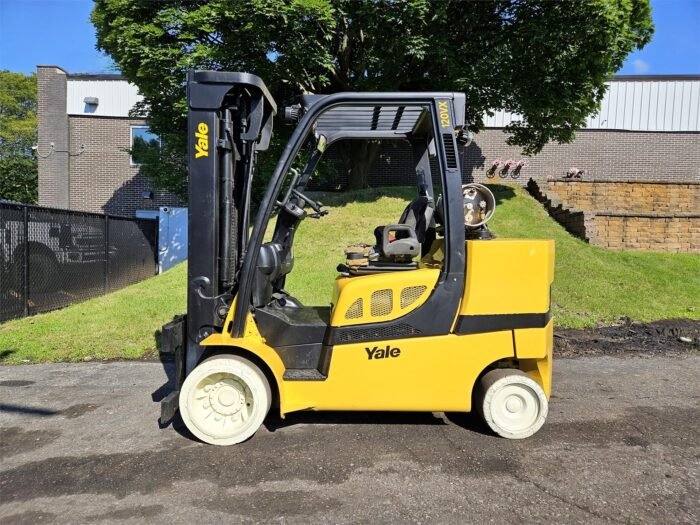 2015 Yale GLC120VX Forklift - Image 6