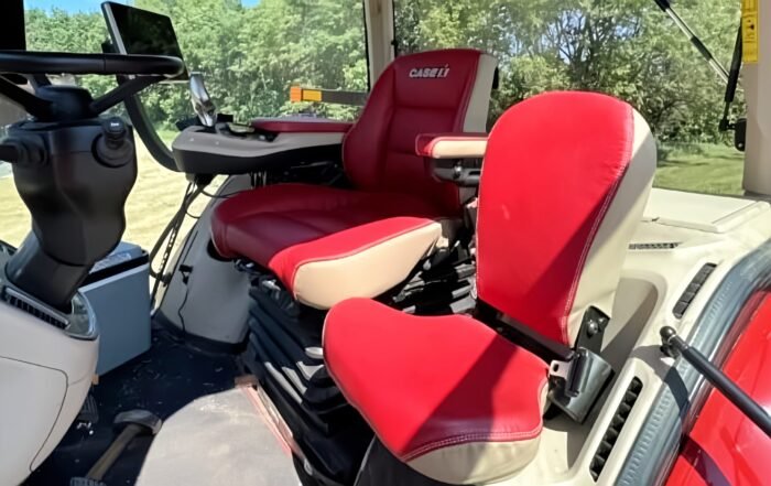 2022 Case IH Magnum 250 Tractor - Image 7