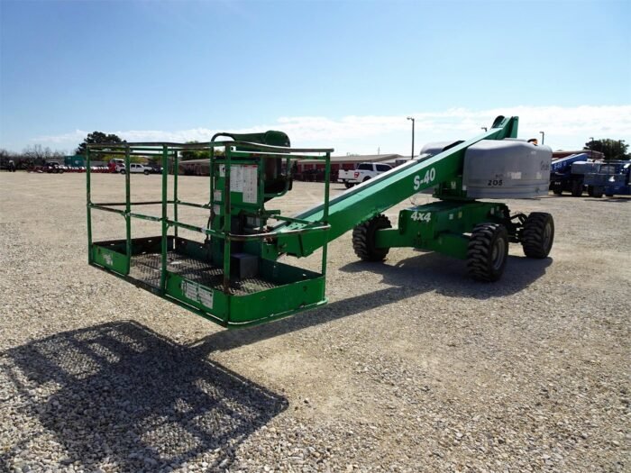 2015 Genie S40 Telescopic Boom Lift - Image 8