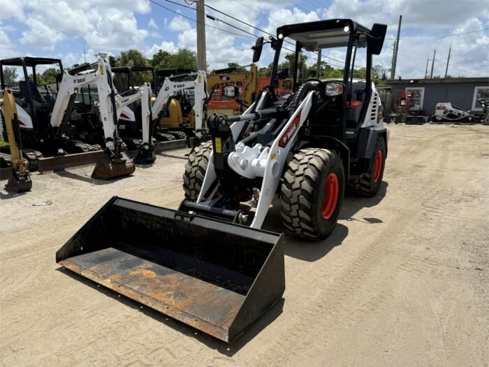 2023 Bobcat L65 Wheel Loader - Image 7