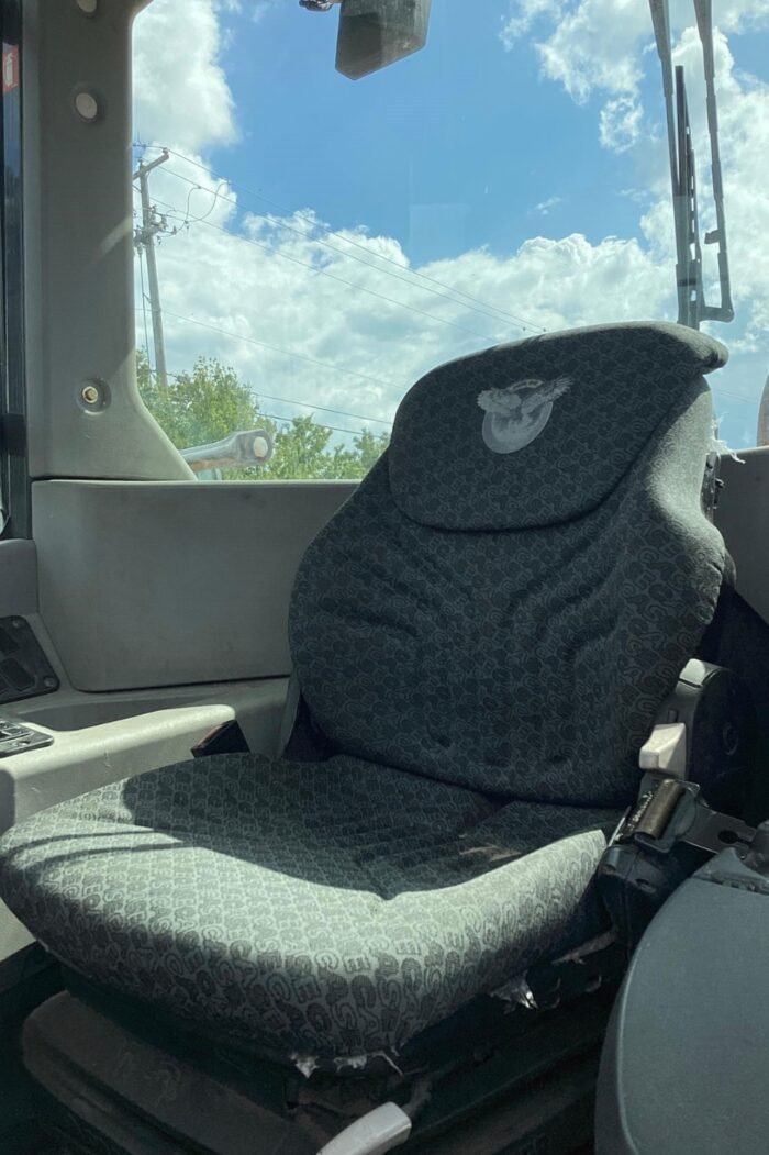 2019 Case 321F Wheel Loader - Image 10