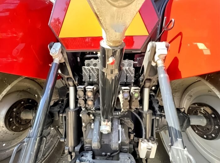 2022 Case IH Puma 185 Tractor - Image 11