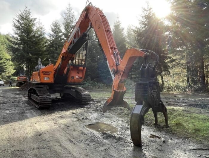 2017 Doosan DX300 LL Track Log Loader - Image 17