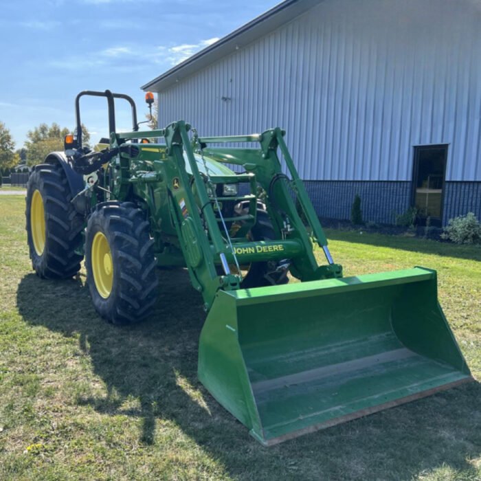2021 John Deere 5100M Tractor - Image 12