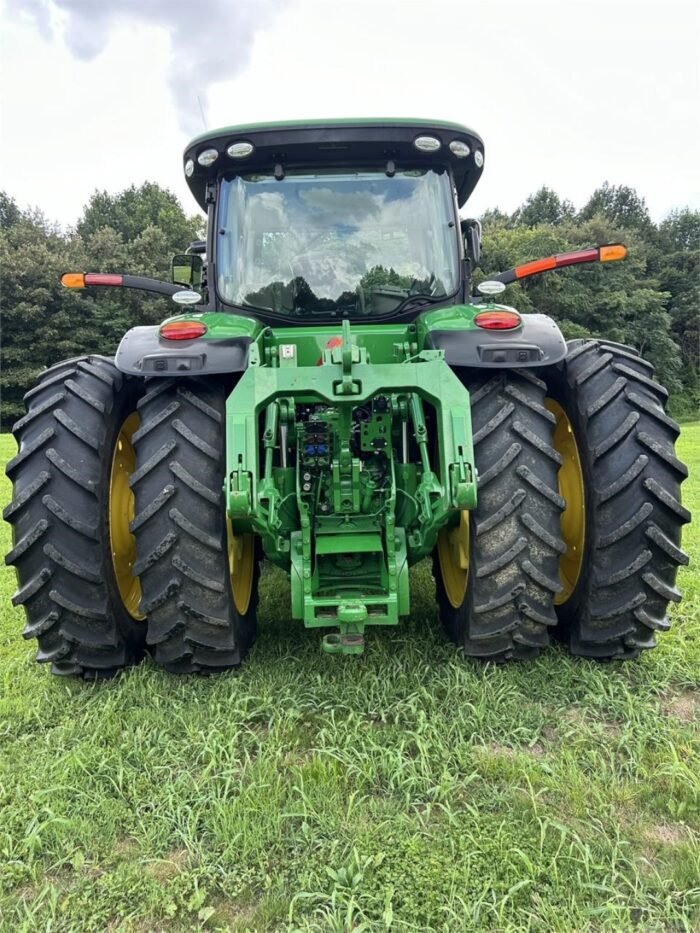 2015 John Deere 8370R Tractor - Image 3