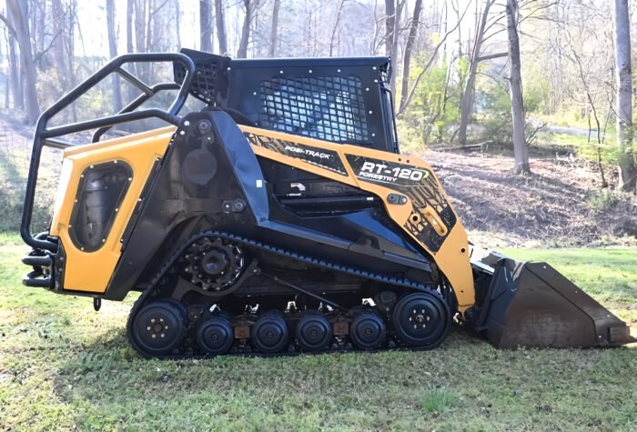 2017 ASV POSI-TRACK RT120  Compact Track Loader - Image 3