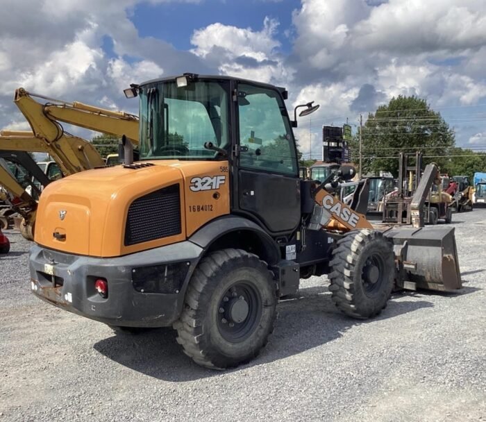 2019 Case 321F Wheel Loader - Image 4