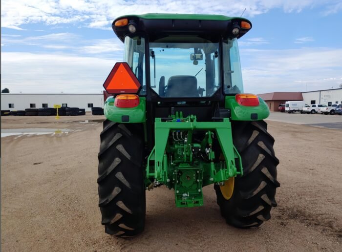 2021 John Deere 5100E Tractor - Image 4