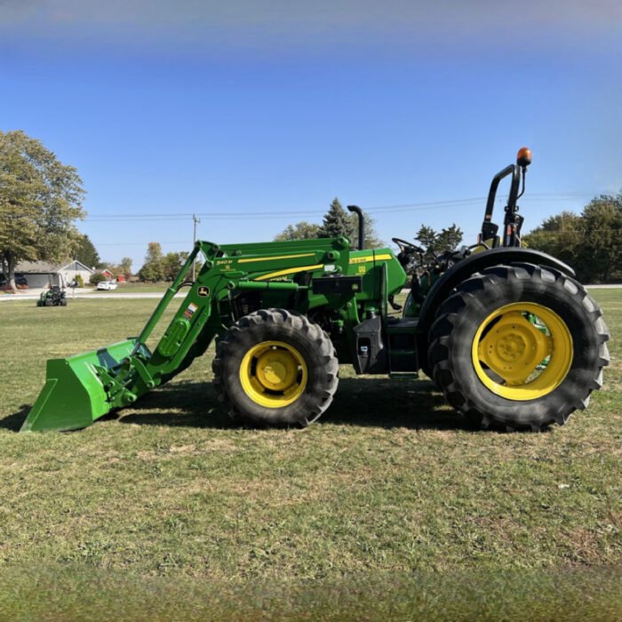 2021 John Deere 5100M Tractor - Image 5