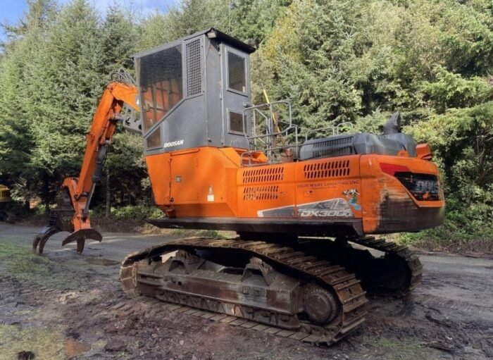 2017 Doosan DX300 LL Track Log Loader - Image 5