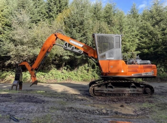 2017 Doosan DX300 LL Track Log Loader - Image 6