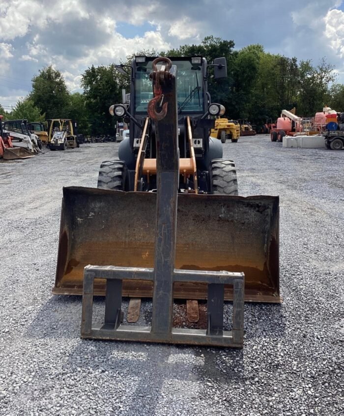 2019 Case 321F Wheel Loader - Image 9