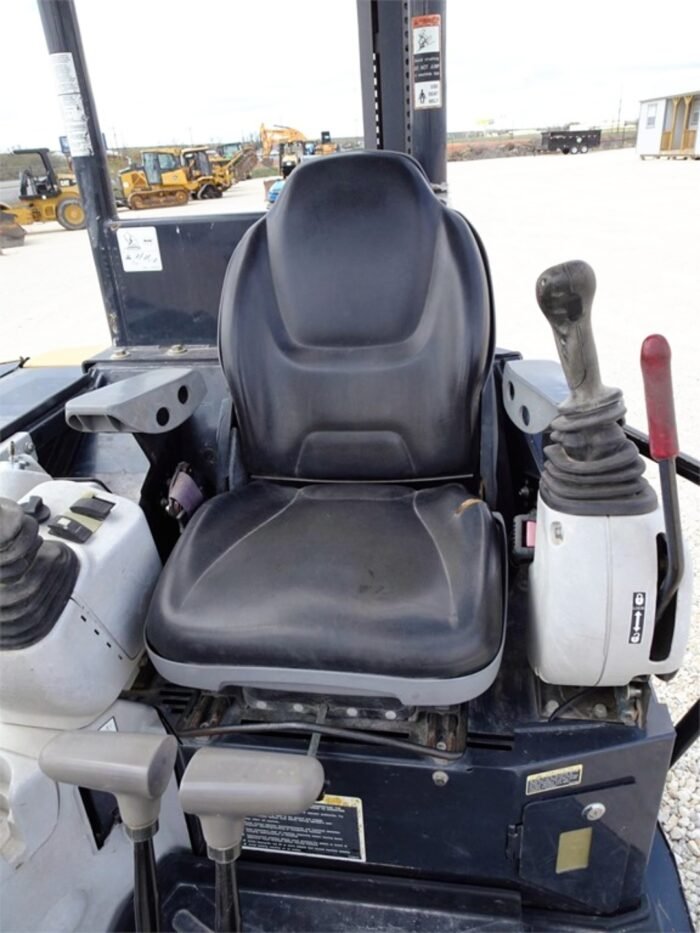 2015 John Deere 50G Compact Mini Excavator - Image 10