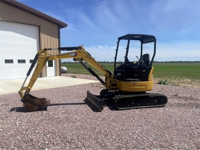 2021 Caterpillar 303E CR Mini  Excavator - Image 11