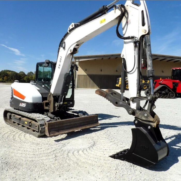 2020 Bobcat E85 Midi excavator - Image 2