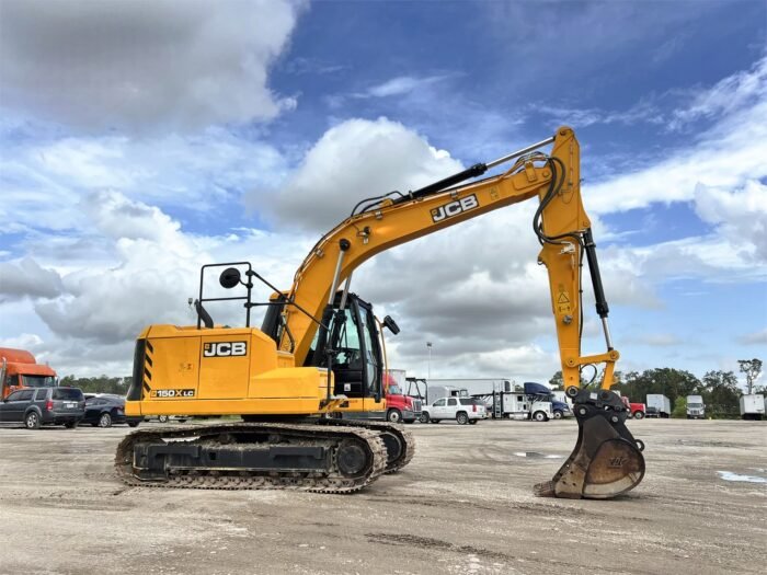 2023 JCB 150X LC Midi Excavator - Image 2