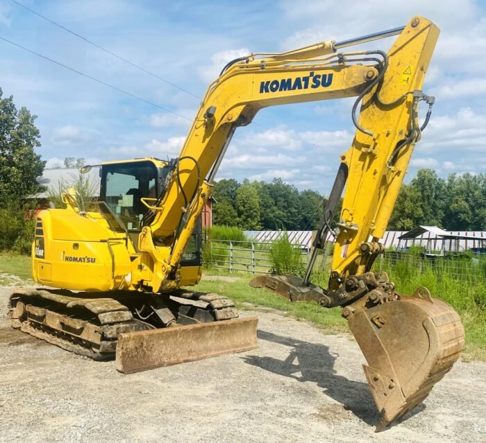 2017 Komatsu PC88MR-10 Midi Excavator - Image 4