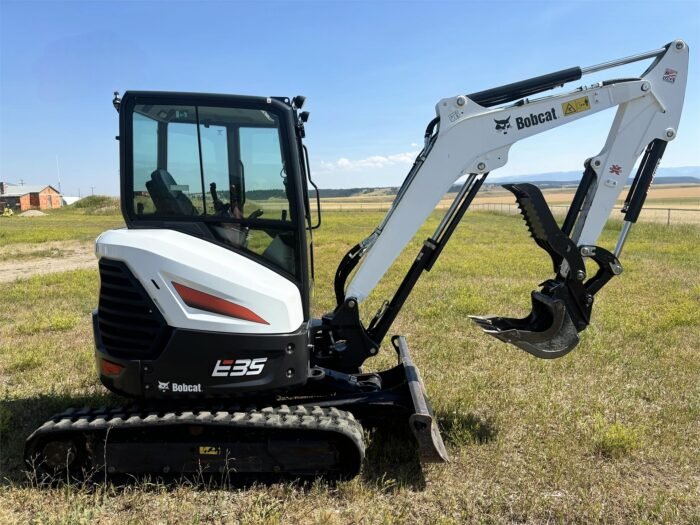 2022 Bobcat E35Z Mini Excavator - Image 3