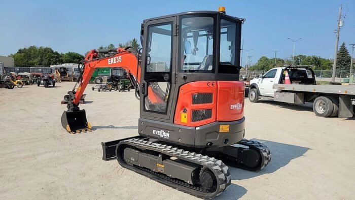 2024 EVERUN ERE35 Mini  Excavator - Image 4