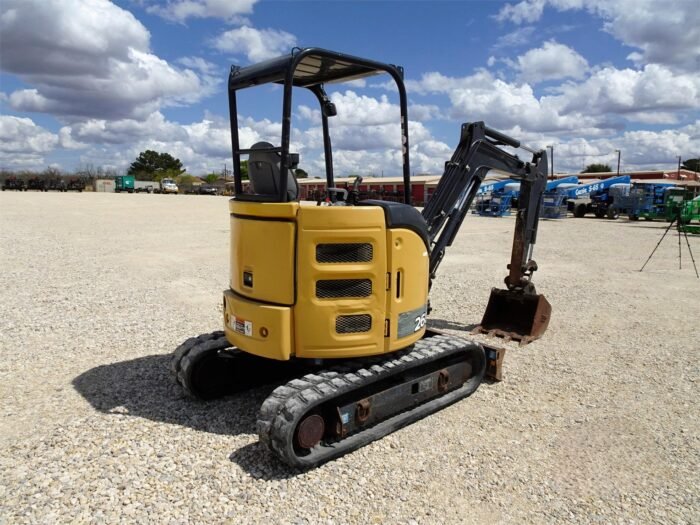 2016 John Deere 26G Mini Excavator - Image 4
