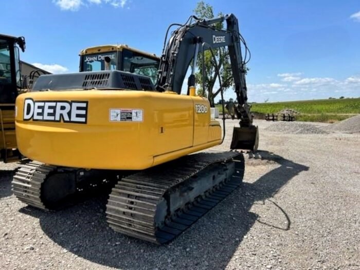 2011 John Deere 120D Midi Excavator - Image 5