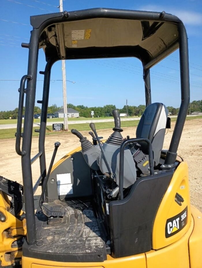 2019 Caterpillar 303E CR Mini Excavators - Image 8