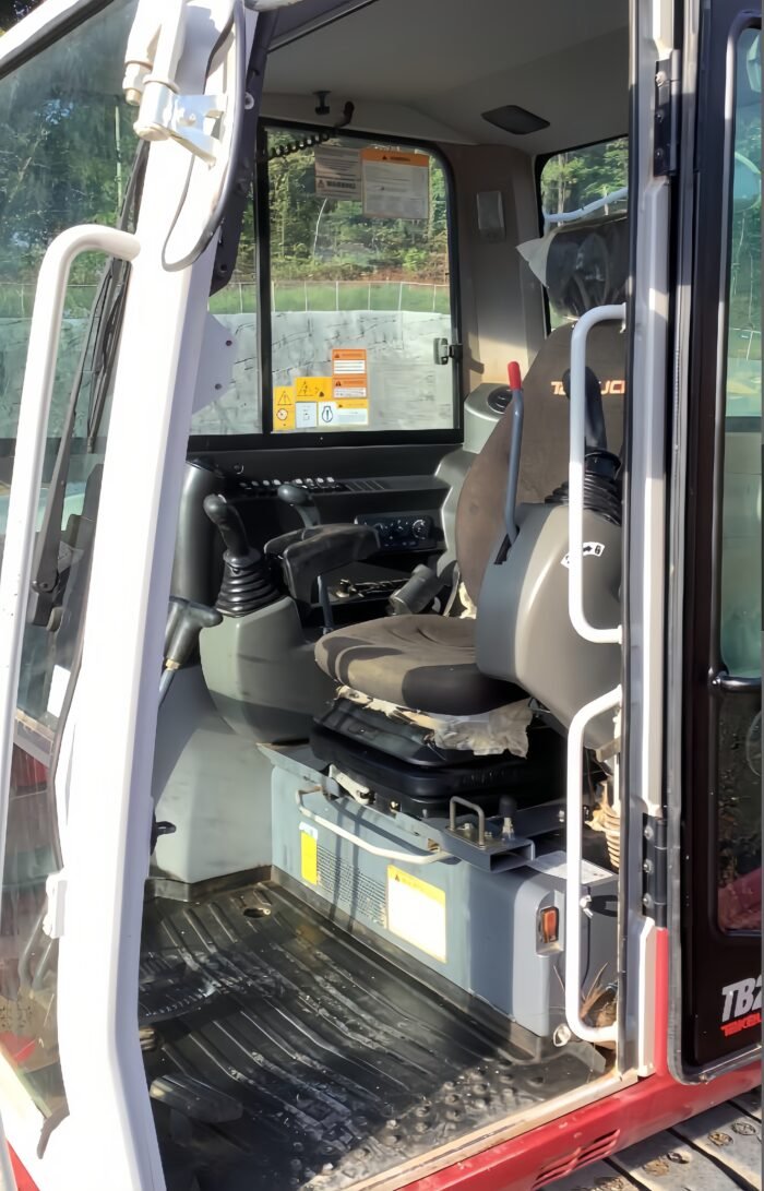 2019 Takeuchi TB290 Compact Mini Excavator - Image 8