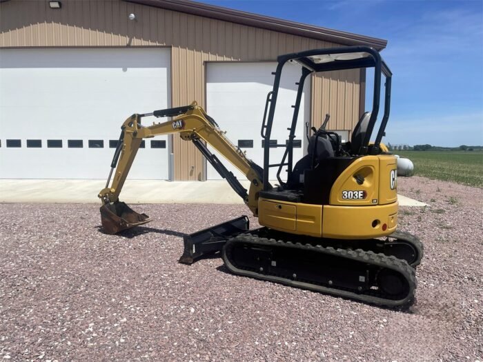 2021 Caterpillar 303E CR Mini  Excavator - Image 9