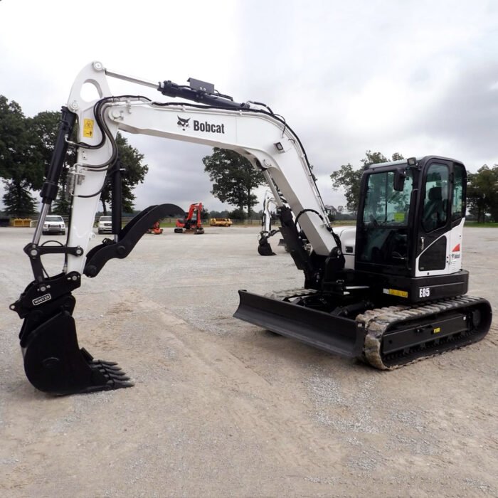 2021 Bobcat E85 Midi Excavator - Image 9