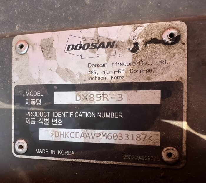 2021 Doosan DX85R-3 Midi Excavator - Image 12